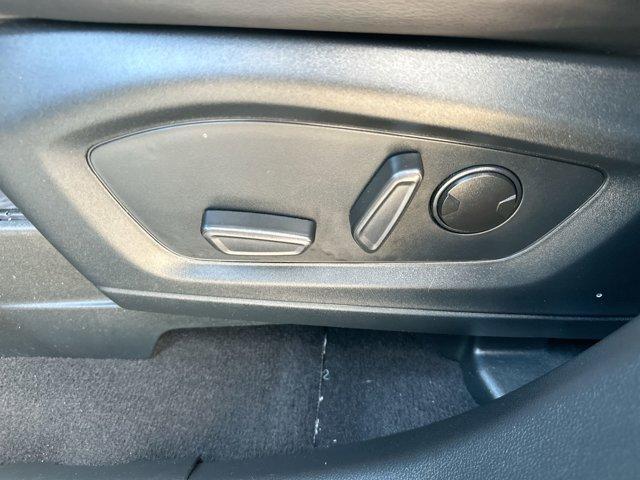 used 2024 Ford Explorer car, priced at $26,995