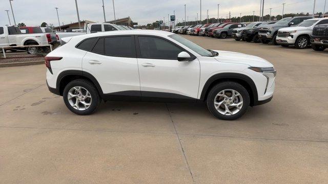 new 2026 Chevrolet Trax car, priced at $25,440