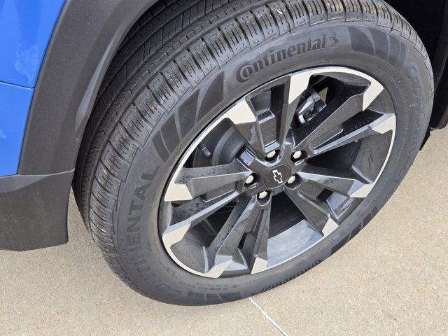 new 2026 Chevrolet Equinox car, priced at $37,279