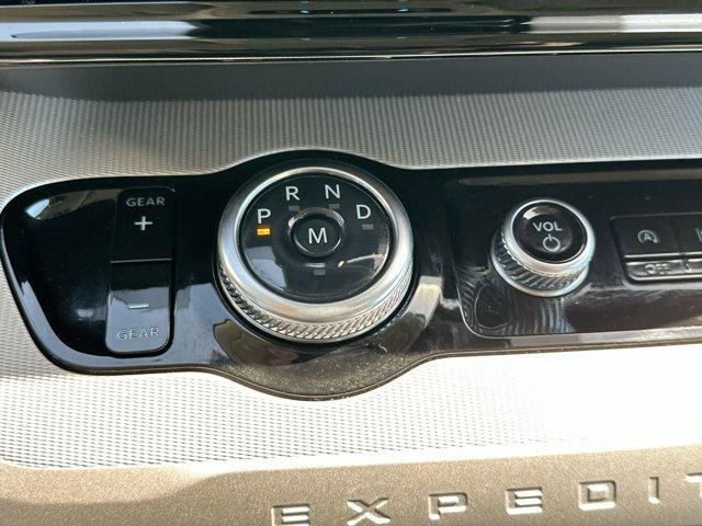 used 2025 Ford Expedition car, priced at $61,995