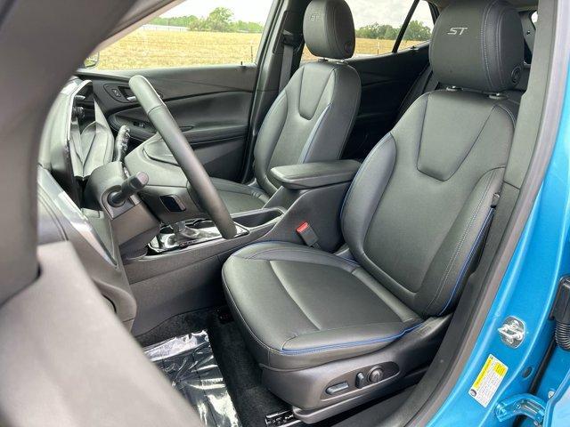 used 2025 Buick Encore GX car, priced at $30,995