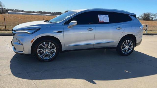 used 2022 Buick Enclave car, priced at $28,000