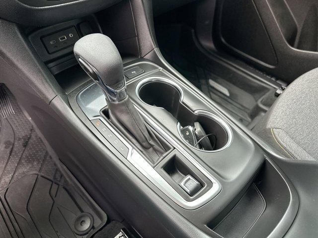 used 2024 Chevrolet Equinox car, priced at $25,995