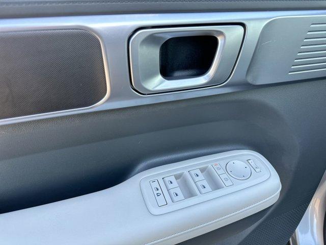 used 2025 Hyundai Santa Fe car, priced at $30,995
