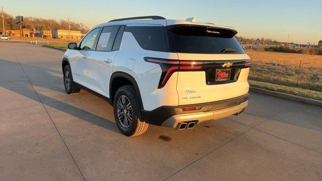 used 2024 Chevrolet Traverse car, priced at $36,000