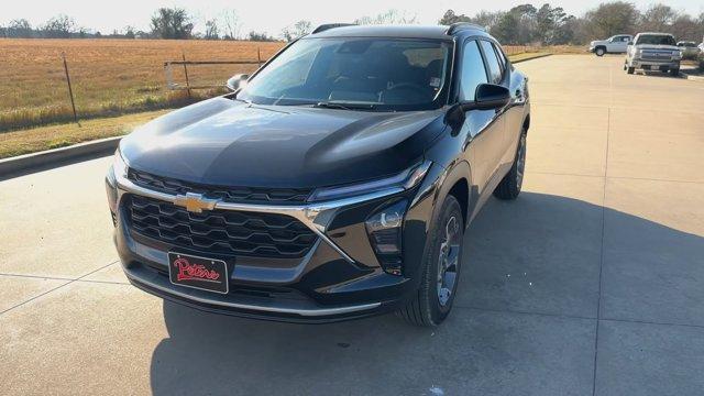new 2026 Chevrolet Trax car, priced at $26,385