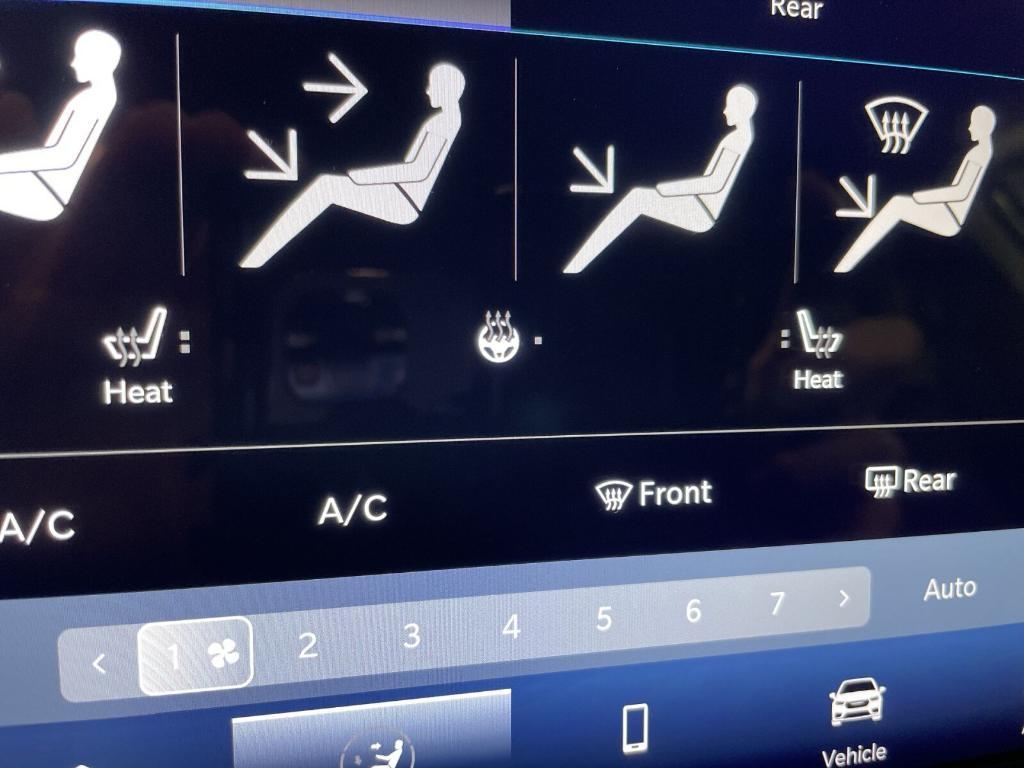 used 2024 Chrysler Pacifica car, priced at $28,989