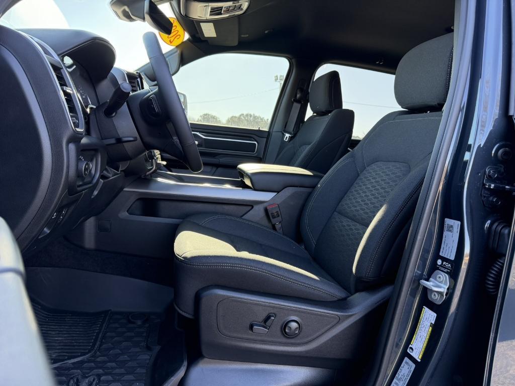 new 2026 Ram 1500 car, priced at $61,563