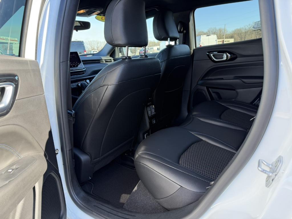 new 2026 Jeep Compass car, priced at $30,433