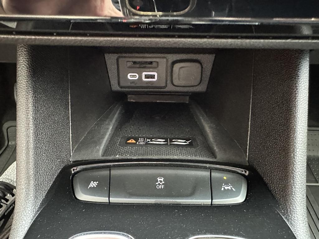 used 2023 Chevrolet Bolt EUV car, priced at $24,898