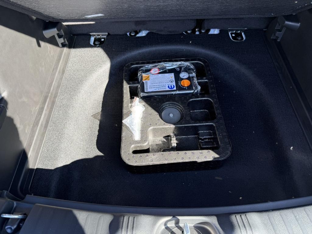 new 2026 Jeep Compass car, priced at $30,433