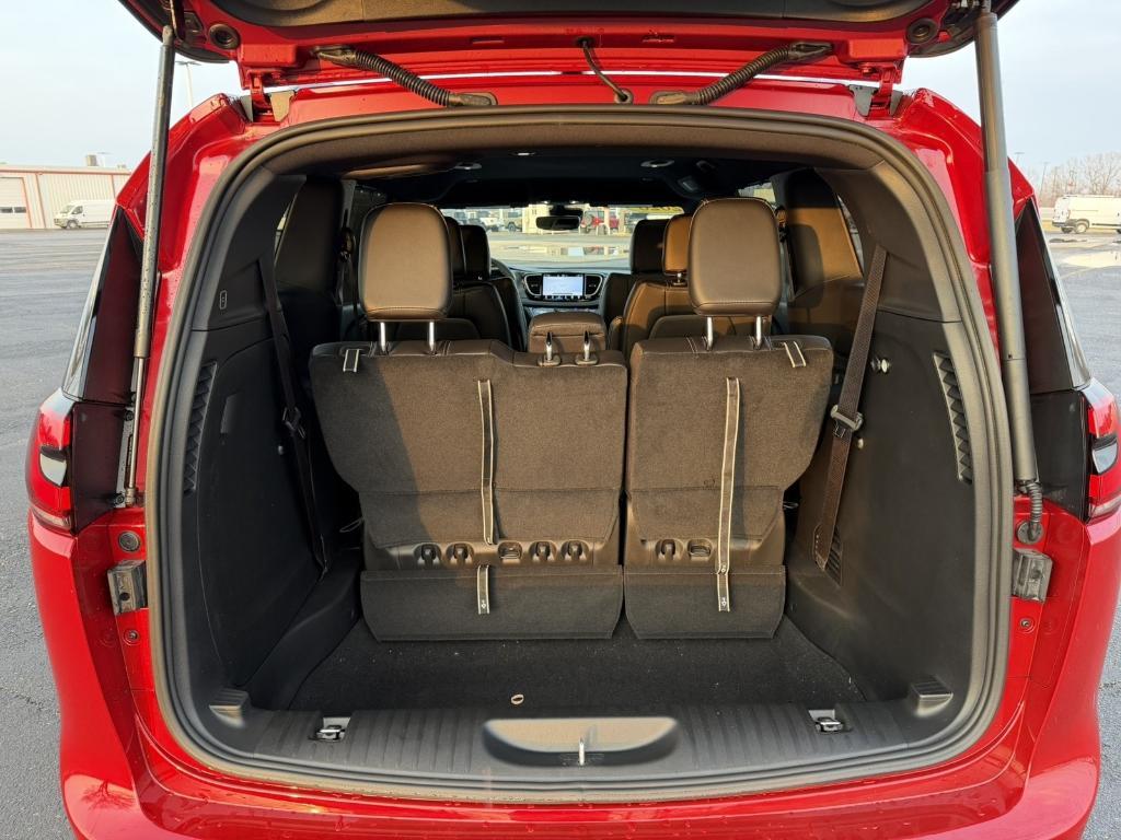 new 2026 Chrysler Pacifica car, priced at $42,810