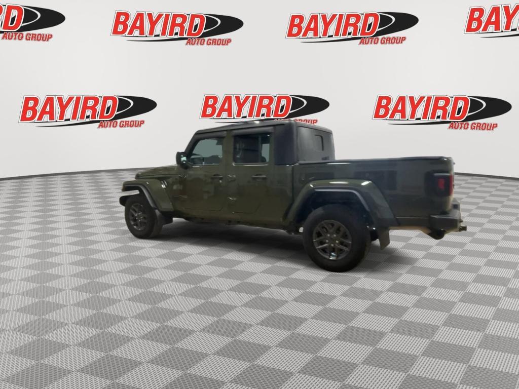 used 2024 Jeep Gladiator car, priced at $35,424