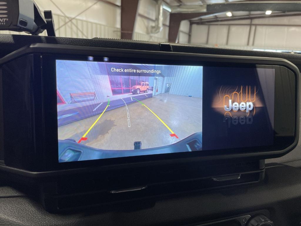 used 2024 Jeep Gladiator car, priced at $35,424