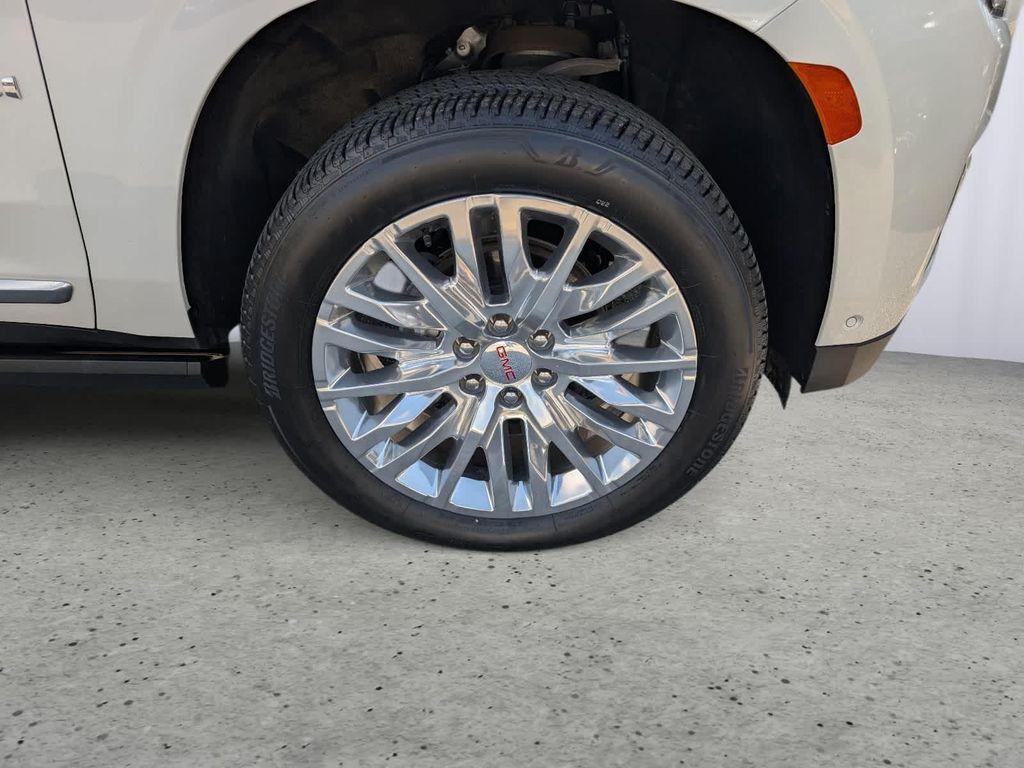used 2024 GMC Yukon XL car, priced at $72,774
