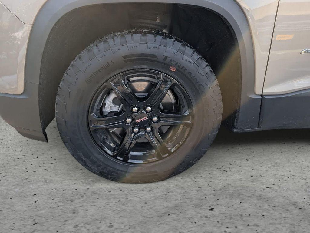 used 2023 GMC Acadia car, priced at $33,104