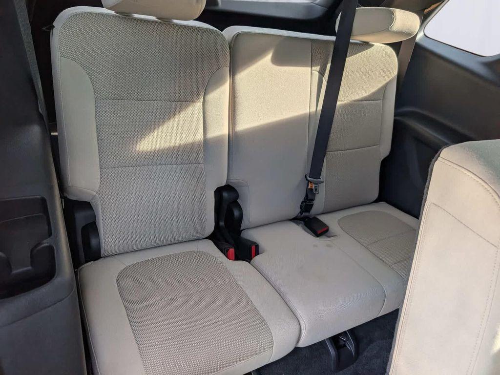 used 2022 Chevrolet Traverse car, priced at $23,583