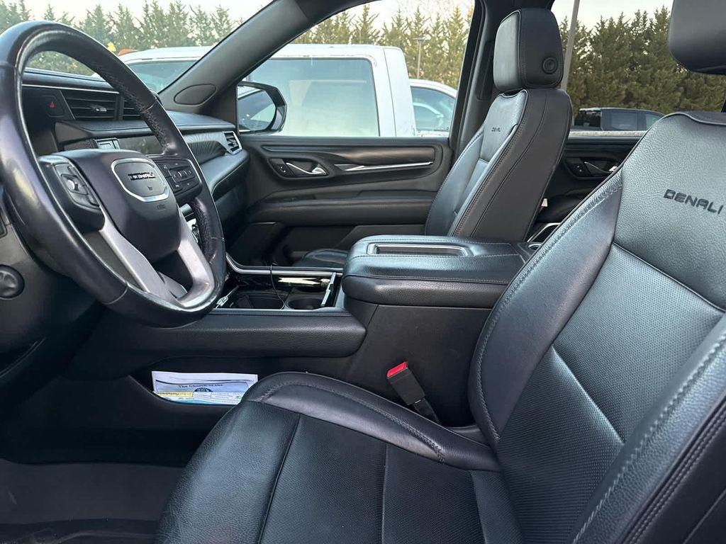 used 2021 GMC Yukon XL car, priced at $42,592