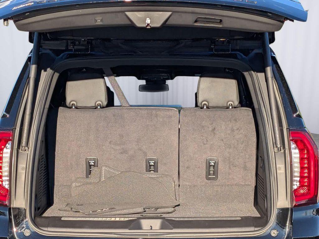 used 2024 GMC Yukon car, priced at $74,883