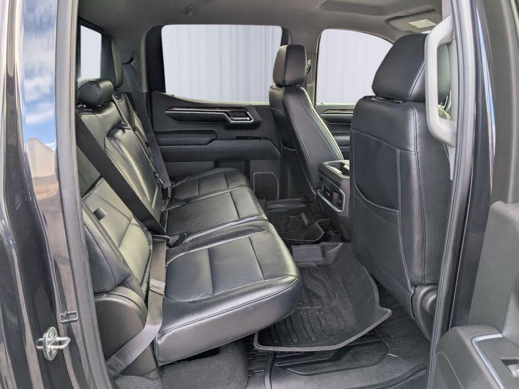 used 2022 GMC Sierra 1500 car, priced at $40,995