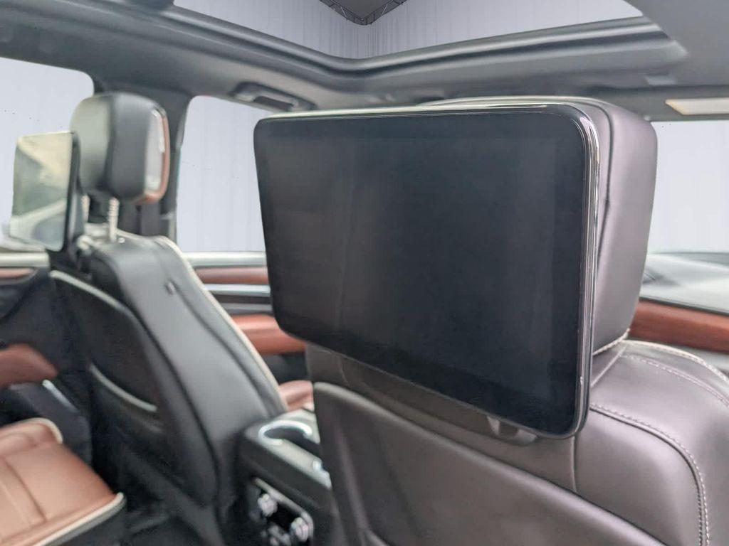 used 2024 GMC Yukon car, priced at $77,372