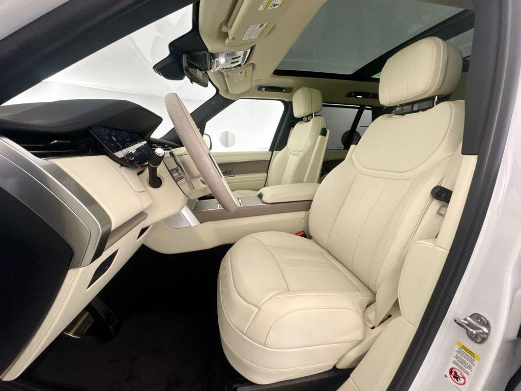 new 2026 Land Rover Range Rover car, priced at $151,045