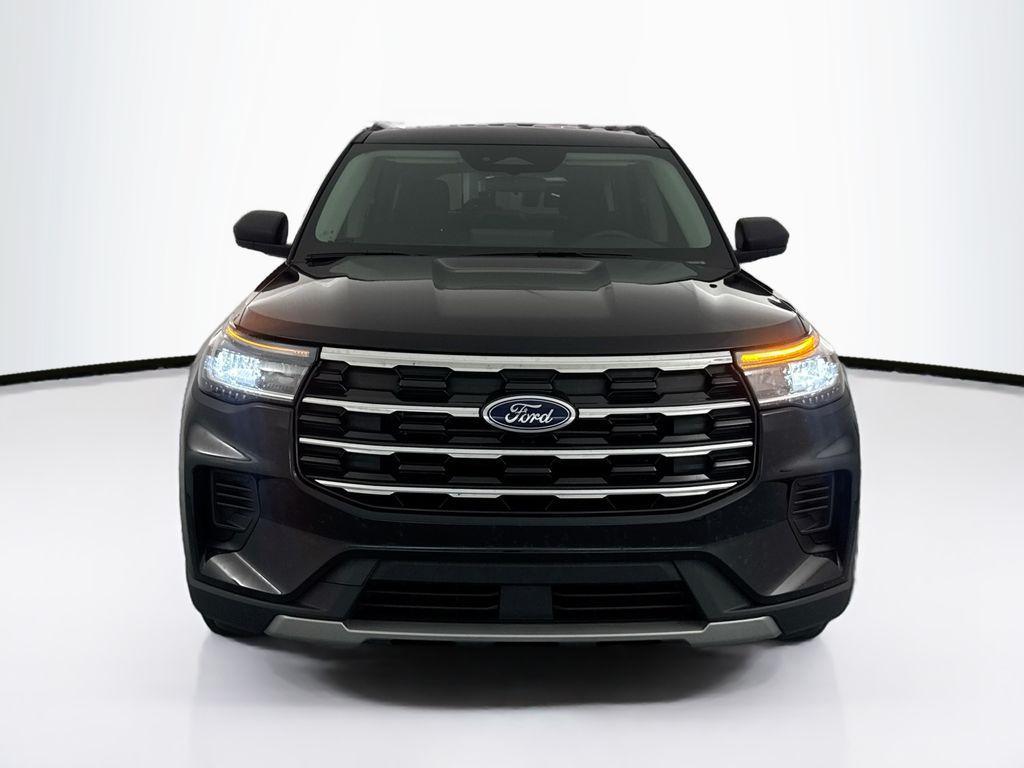 used 2025 Ford Explorer car, priced at $40,286