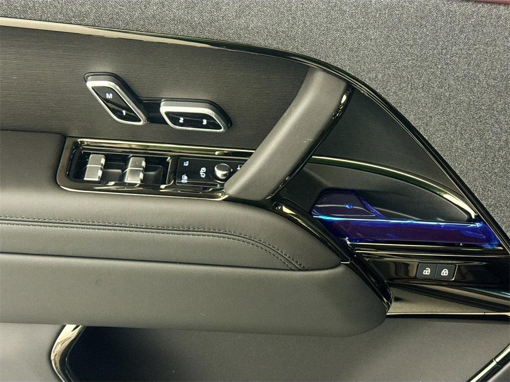 new 2026 Land Rover Range Rover Sport car, priced at $105,275