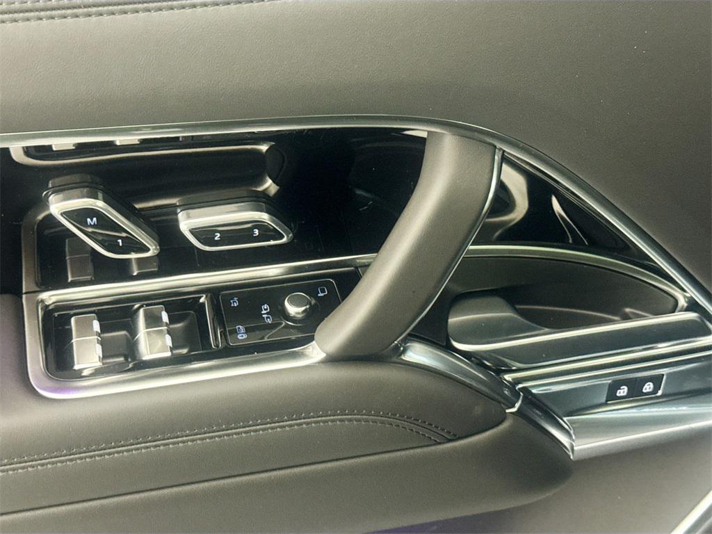 new 2026 Land Rover Range Rover car, priced at $125,060