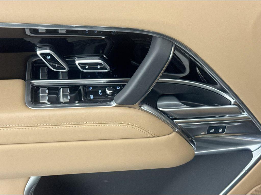 used 2025 Land Rover Range Rover car, priced at $109,984