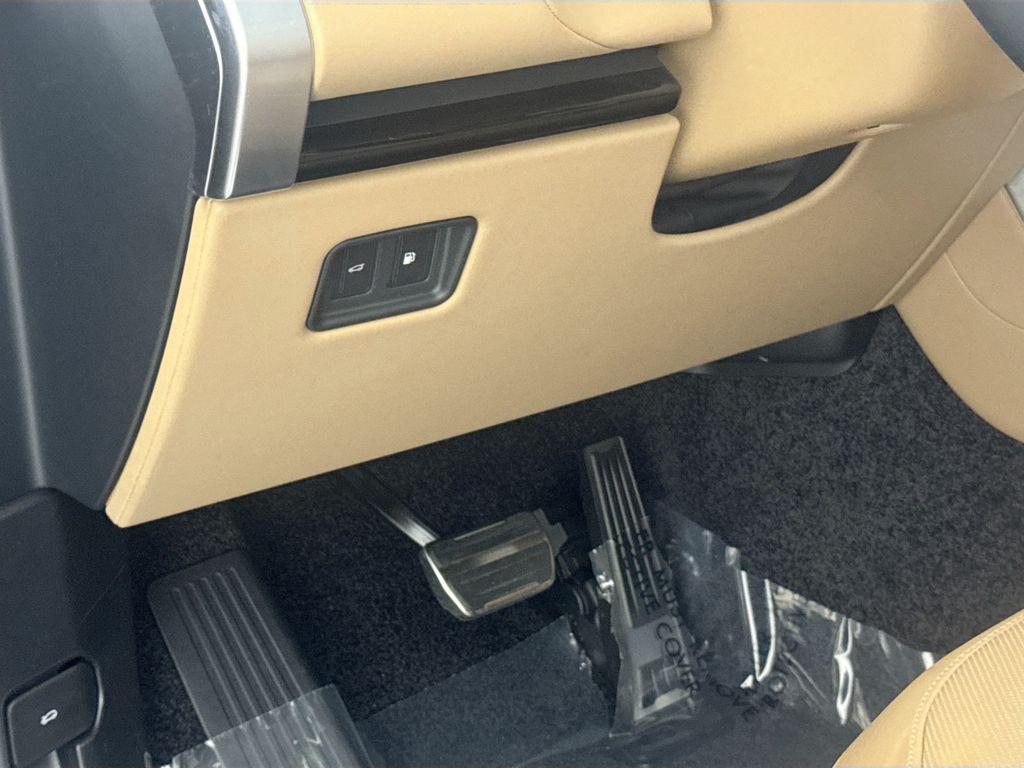 used 2025 Land Rover Range Rover car, priced at $109,984