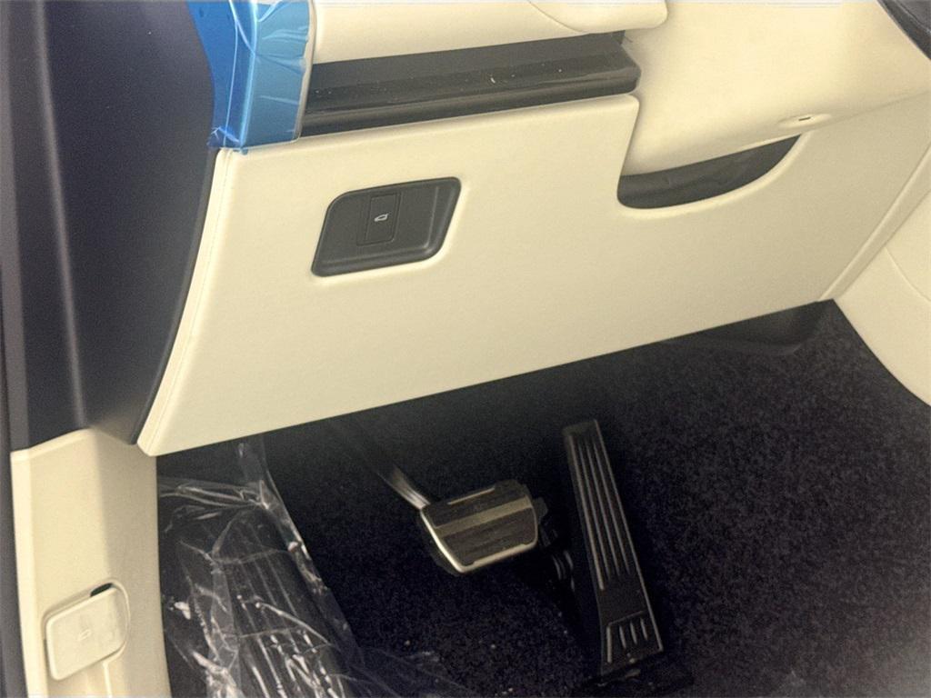 new 2026 Land Rover Range Rover car, priced at $129,035