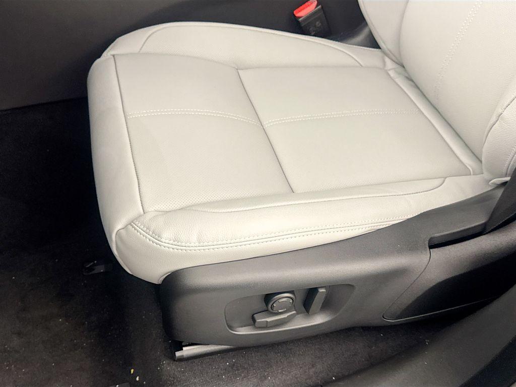 new 2026 Land Rover Range Rover Velar car, priced at $66,325