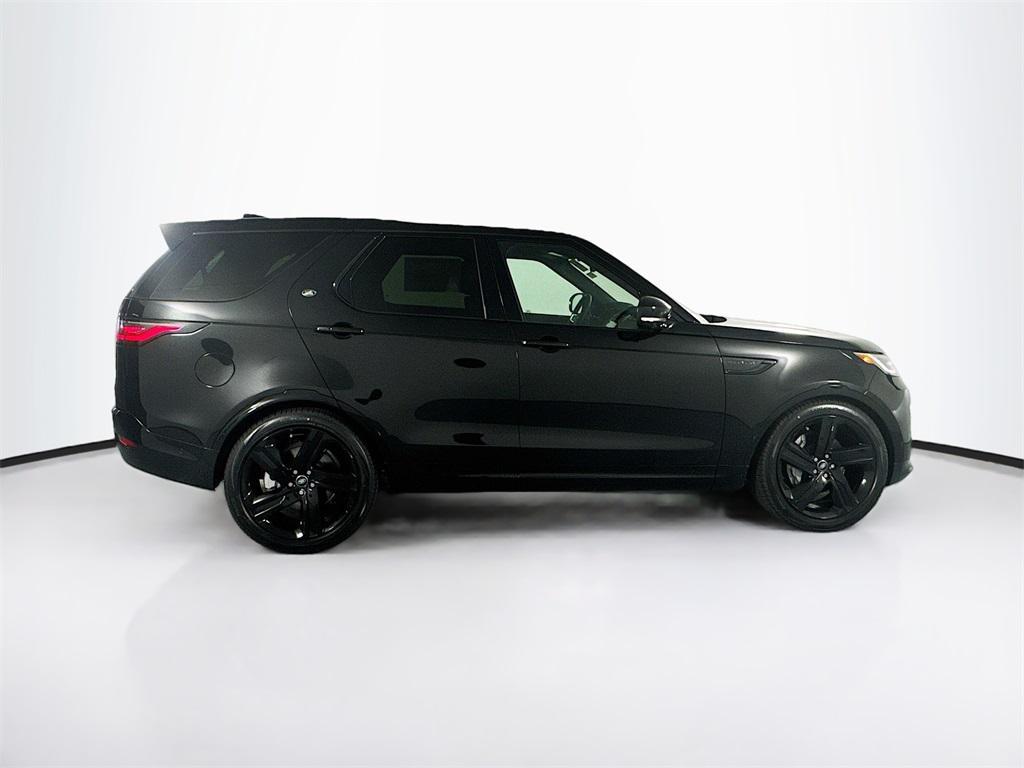 new 2025 Land Rover Discovery car, priced at $70,050