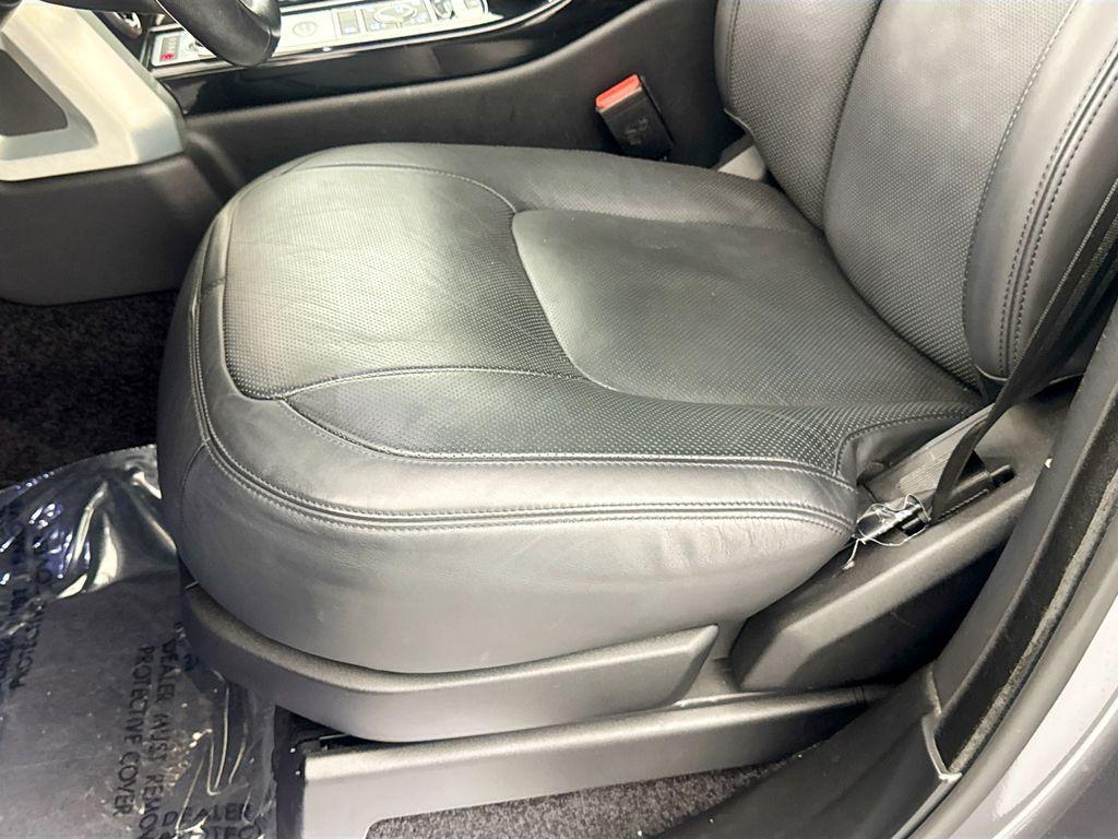 used 2019 Land Rover Range Rover car, priced at $38,991