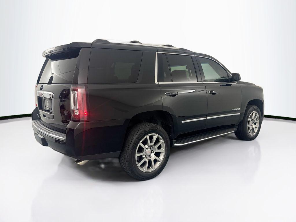 used 2019 GMC Yukon car, priced at $29,991