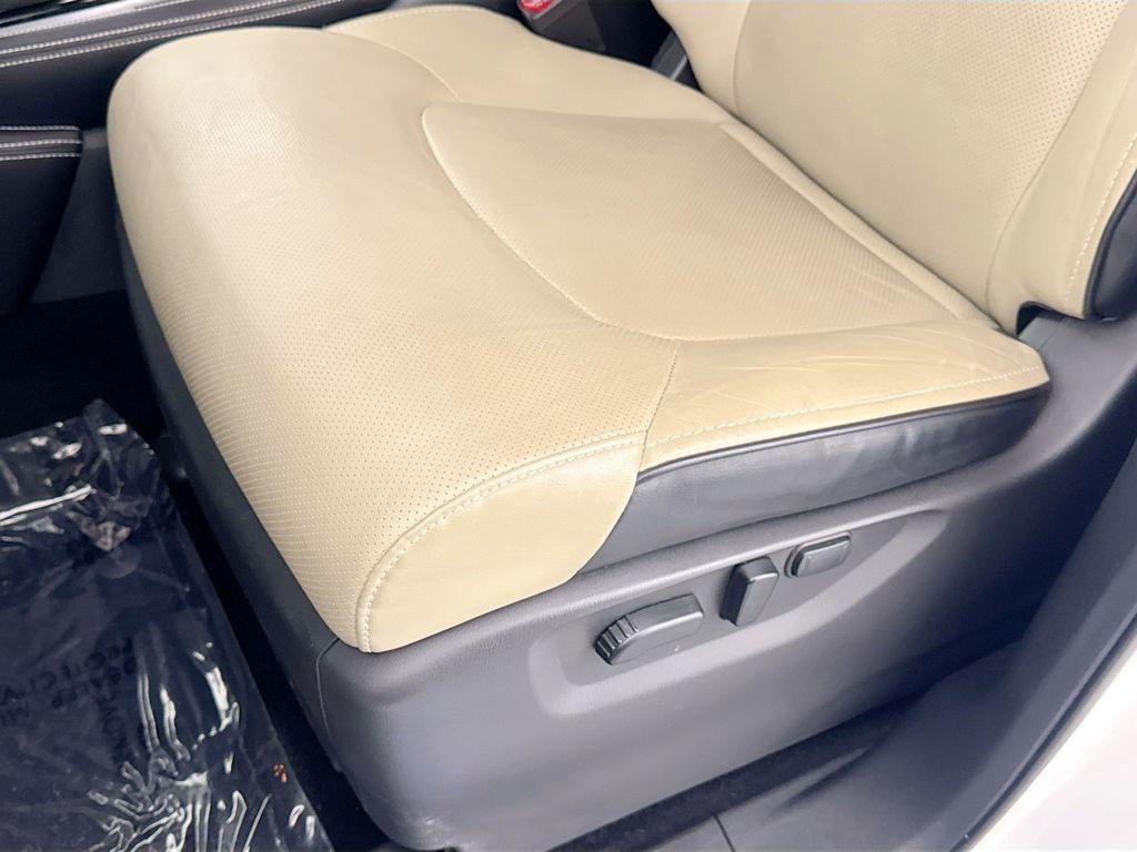 used 2024 INFINITI QX80 car, priced at $52,684