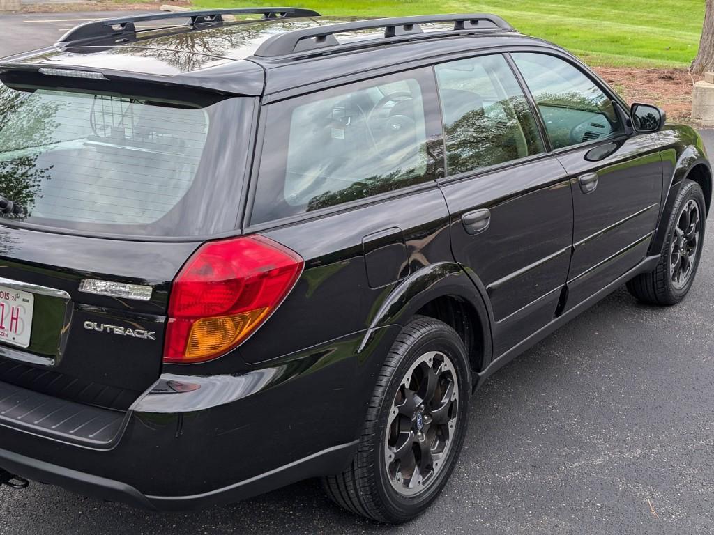 used 2007 Subaru Outback car, priced at $9,995