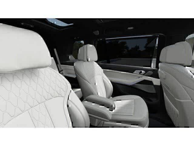 new 2027 BMW X7 car, priced at $134,684
