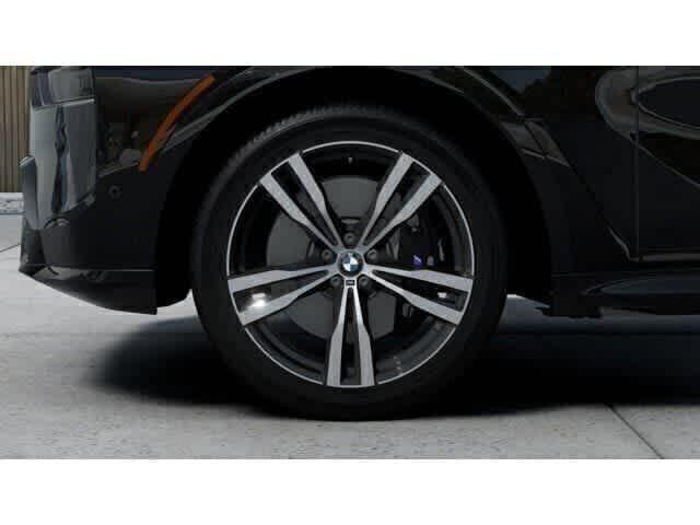 new 2026 BMW X7 car, priced at $97,715
