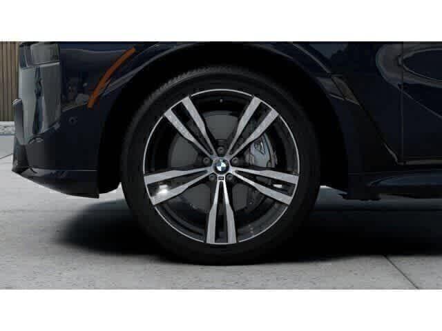 new 2026 BMW X7 car, priced at $95,200