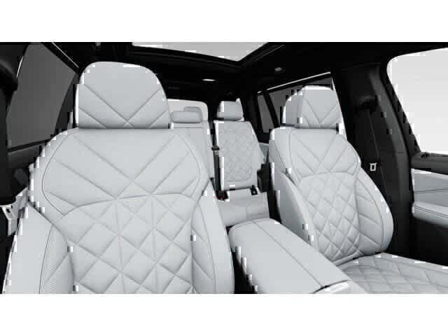 new 2026 BMW X7 car, priced at $104,900