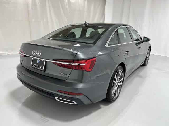 Audi A6 view 14