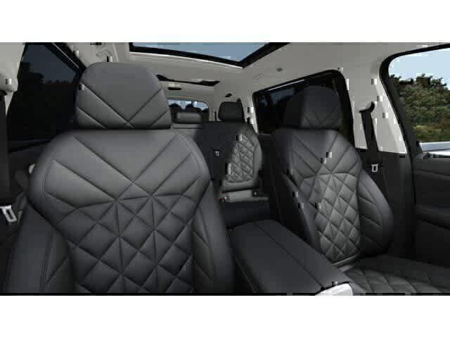 new 2026 BMW X7 car, priced at $93,225