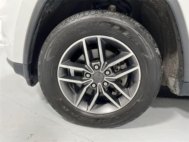 used 2020 Jeep Grand Cherokee car, priced at $17,849