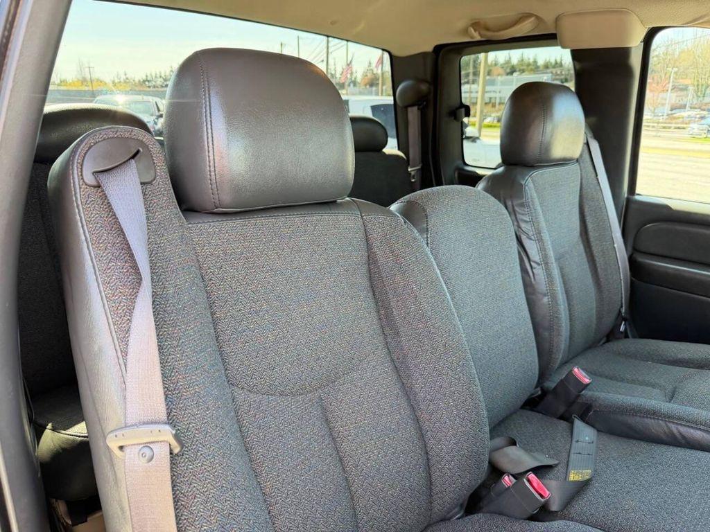 used 2004 Chevrolet Silverado 2500 car, priced at $15,991