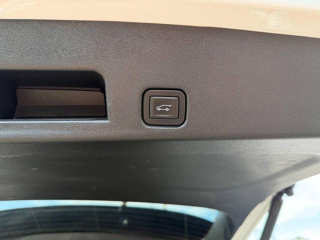 used 2024 GMC Acadia car, priced at $36,991