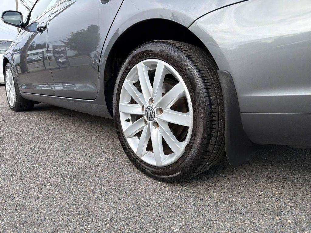 used 2012 Volkswagen Jetta SportWagen car, priced at $10,991