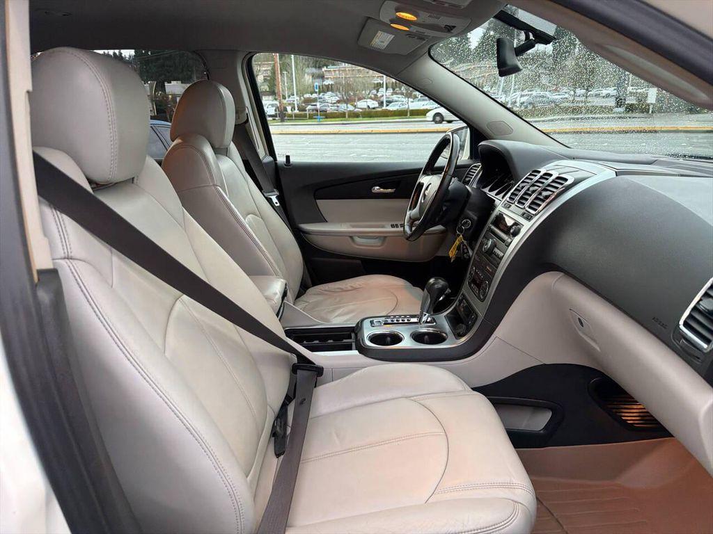 used 2007 GMC Acadia car, priced at $4,991