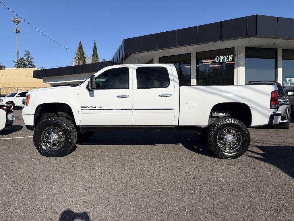 used 2014 GMC Sierra 2500 car, priced at $26,991